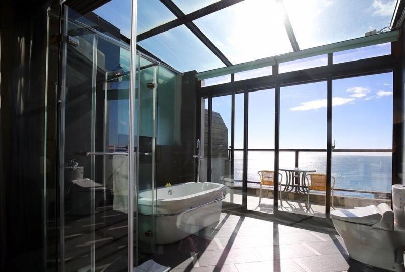 Jing Guan Hotel Cape Eluanbi Экстерьер фото
